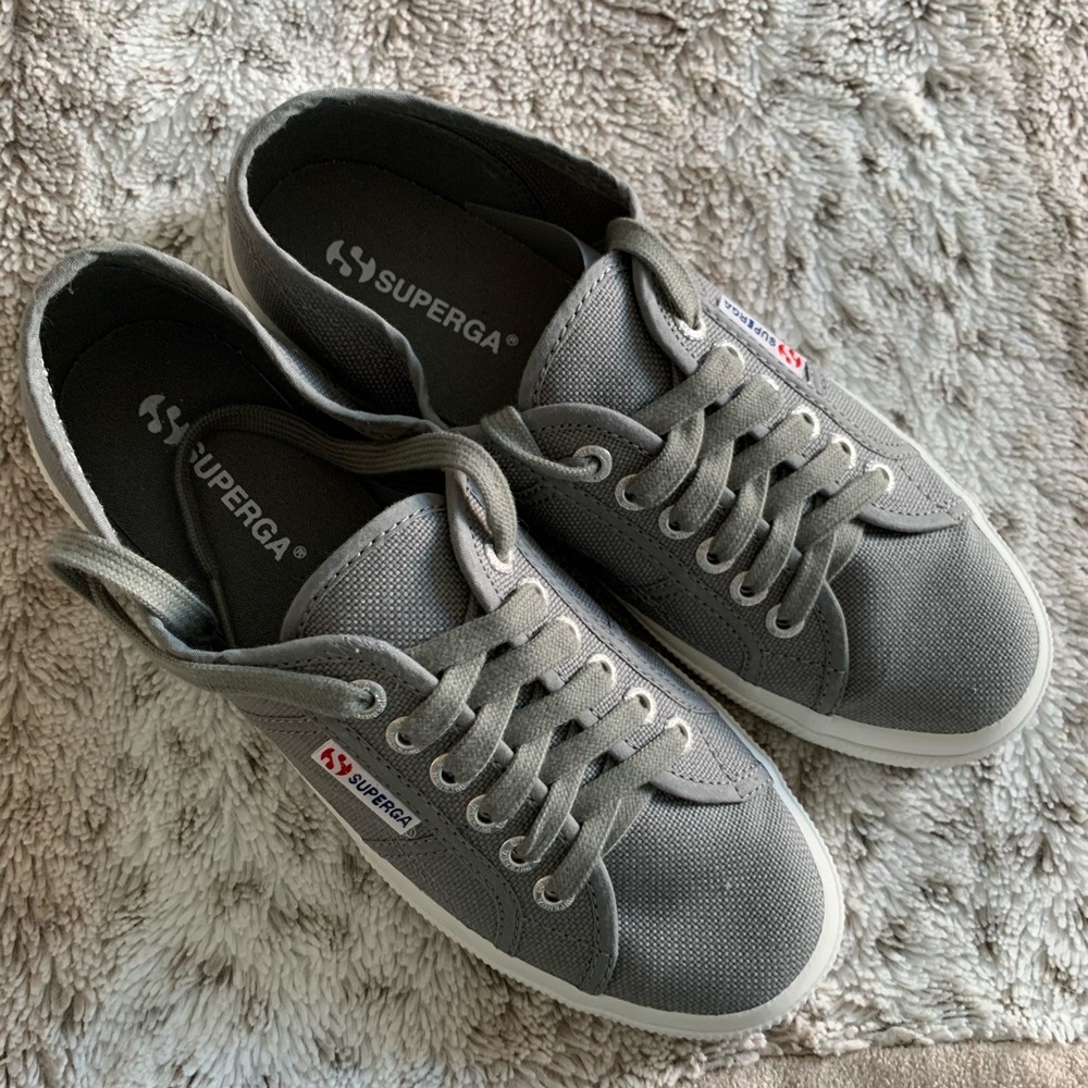 Superga Gray Size 40